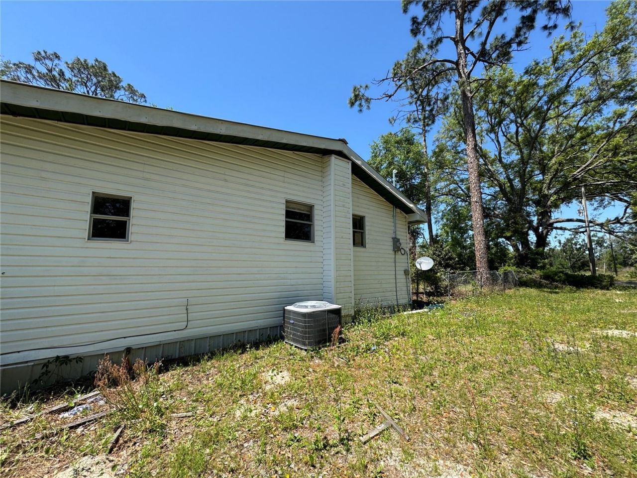 15130 N 104th Street, Live Oak, FL 32060 Photo