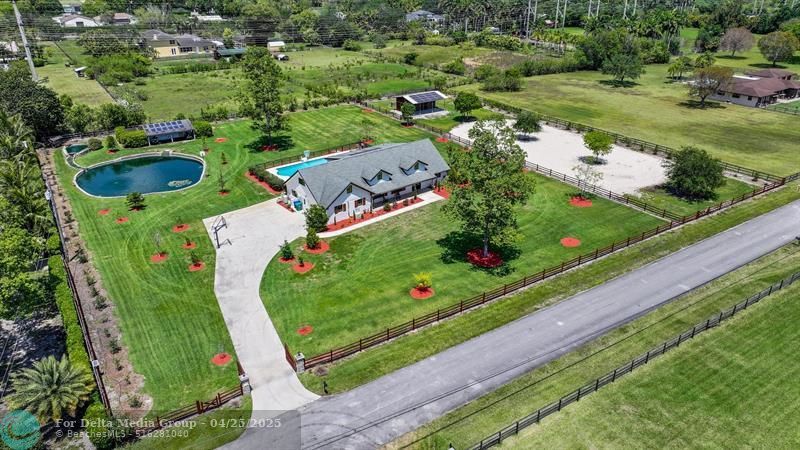 17531 SW 68th Court, Southwest Ranches, FL 33331 Photo