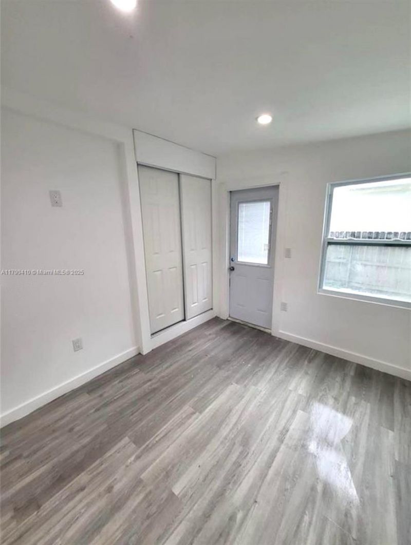 1945 NW 51 St Ter, Miami, FL 33142 Photo