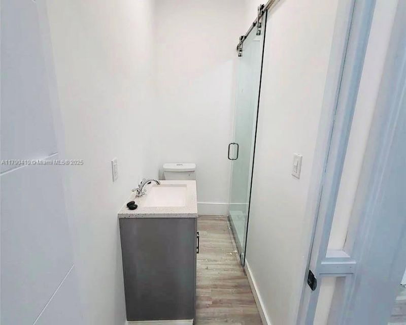 1945 NW 51 St Ter, Miami, FL 33142 Photo