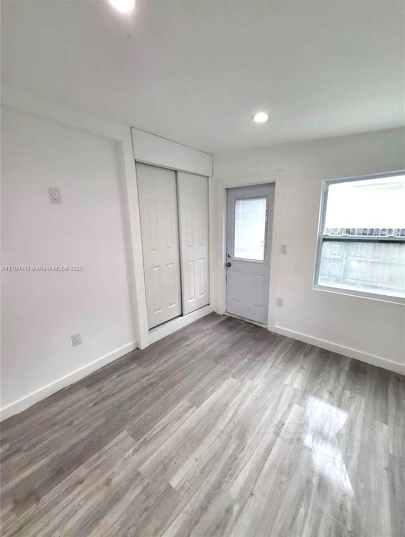 1945 NW 51 St Ter, Miami, FL 33142 Photo