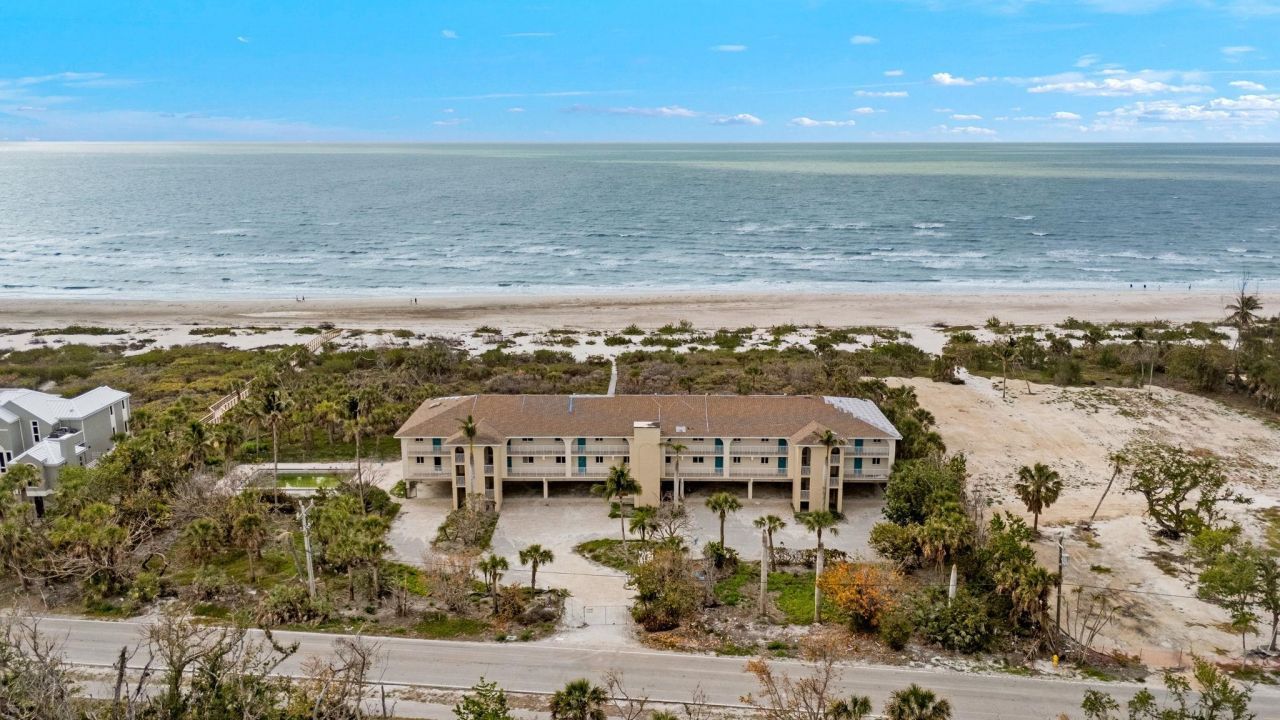 527 E Gulf Dr, Unit 203, Sanibel, FL 33957 Photo