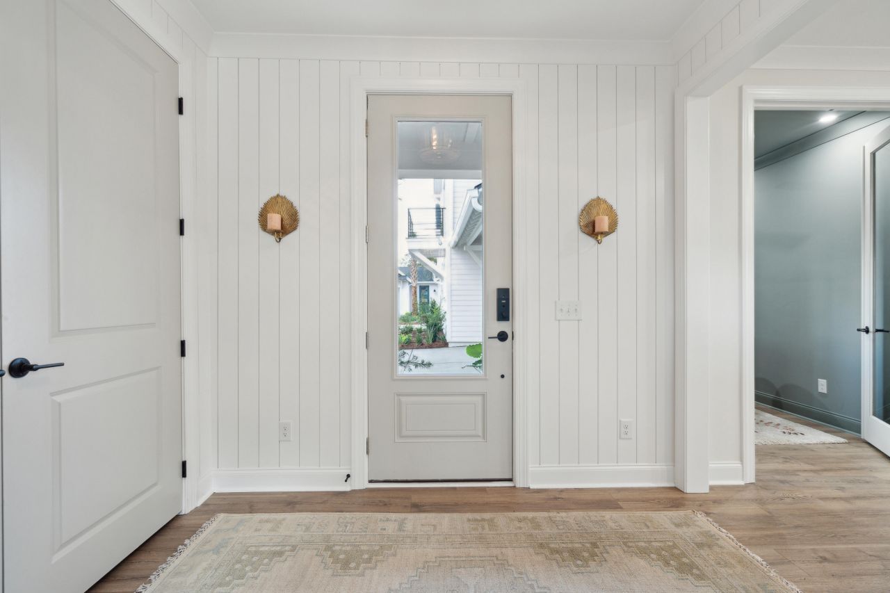 401 Oak Hammock Court Photo 19