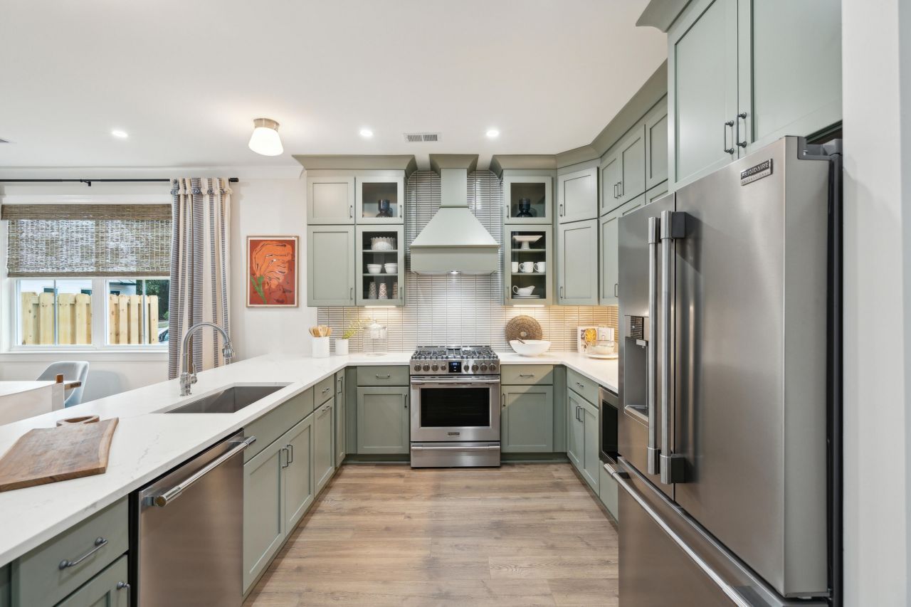 401 Oak Hammock Court Photo 24