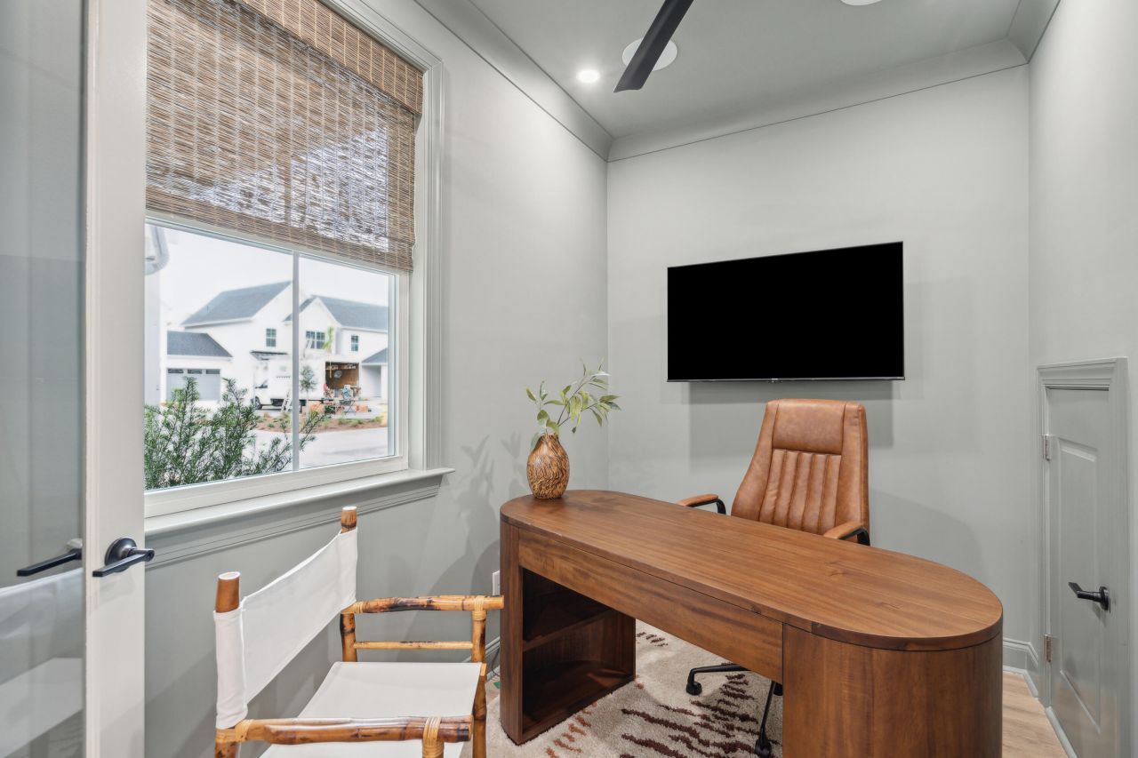 401 Oak Hammock Court Photo 44