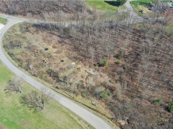 909 Lisbon Road, Salem, OH 44460