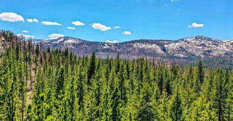 1444 Apache Avenue, South Lake Tahoe, CA 96150 Photo