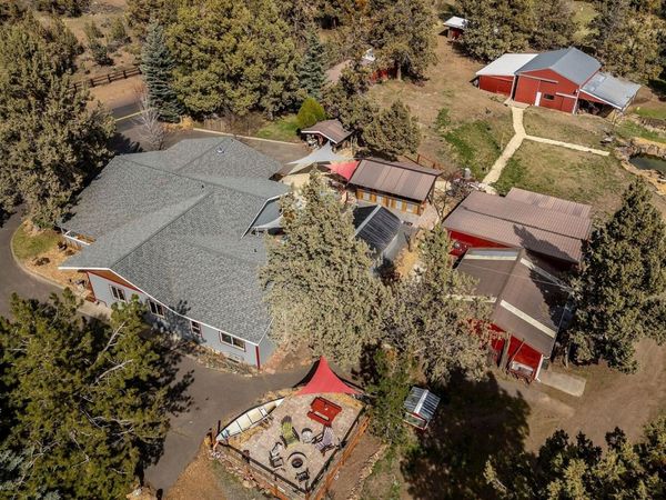 19189 Dayton Road, Bend, OR 97703