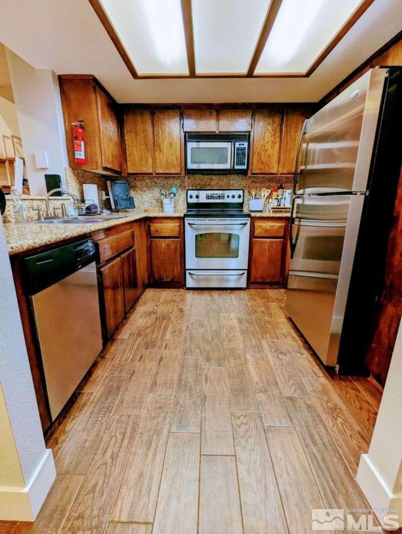 416 Quaking Aspen Lane, Unit P, Stateline, NV 89449 Photo