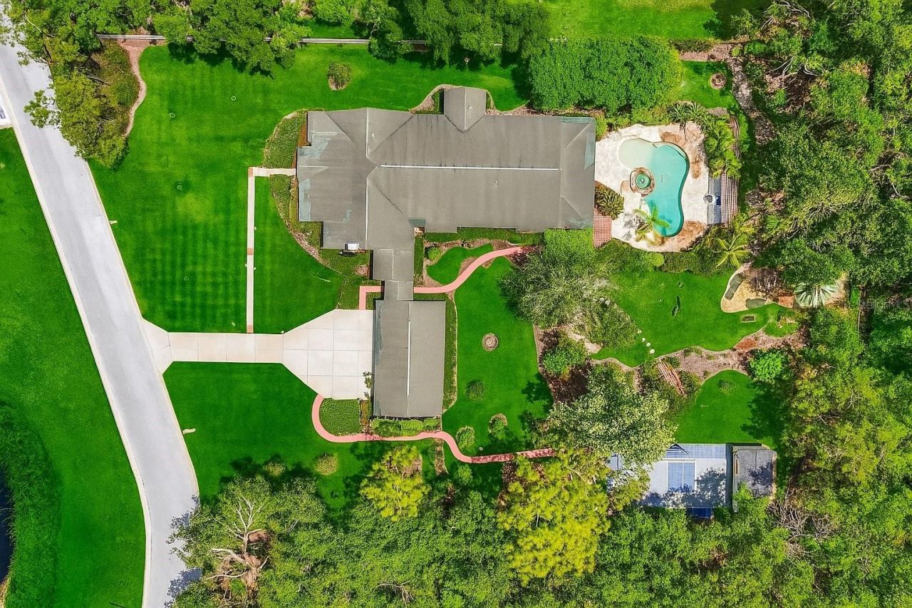 2501 Rustic Oaks Drive, Lutz, FL 33559 Photo