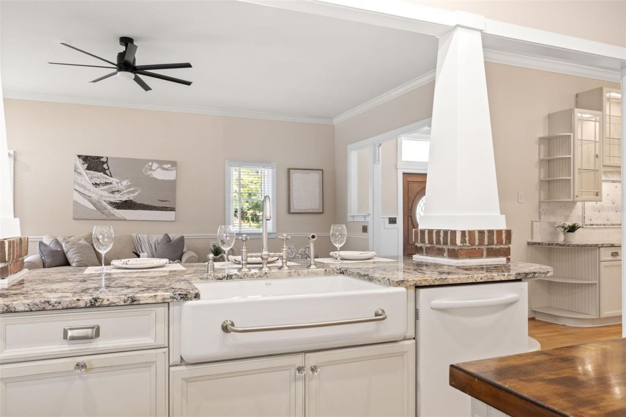 2501 Rustic Oaks Drive, Lutz, FL 33559 Photo