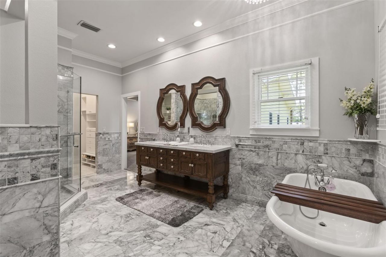 2501 Rustic Oaks Drive, Lutz, FL 33559 Photo