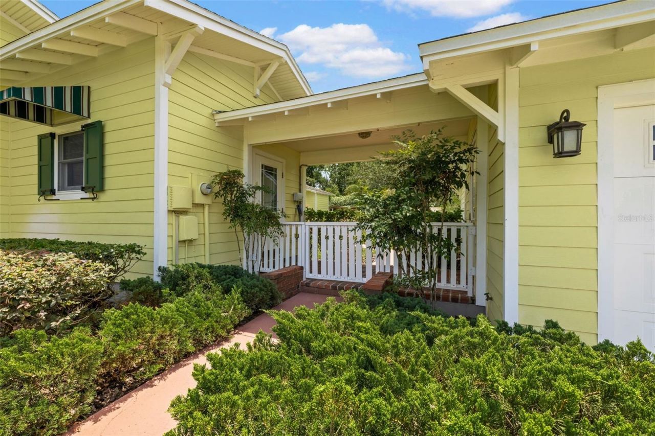 2501 Rustic Oaks Drive, Lutz, FL 33559 Photo