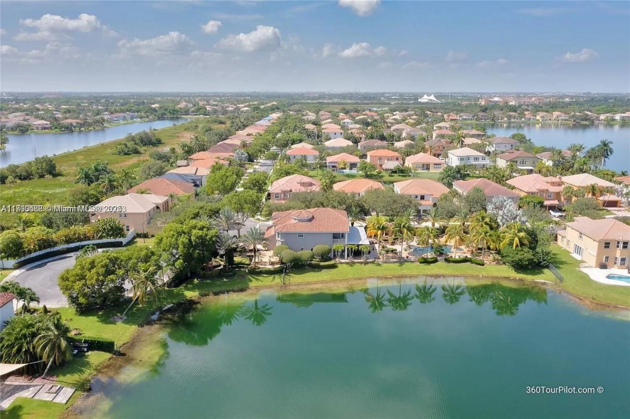 780 SW 167th Ave, Pembroke Pines, FL 33027 Photo