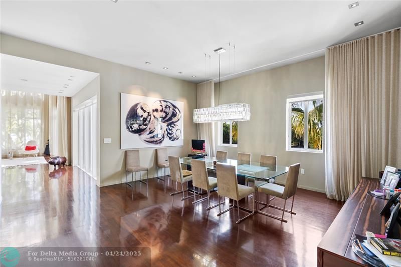 6001 Laguna Path, Miami Beach, FL 33141 Photo