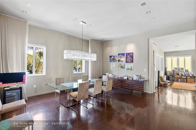 6001 Laguna Path, Miami Beach, FL 33141 Photo