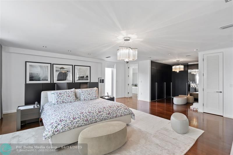 6001 Laguna Path, Miami Beach, FL 33141 Photo