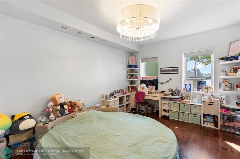 6001 Laguna Path, Miami Beach, FL 33141 Photo