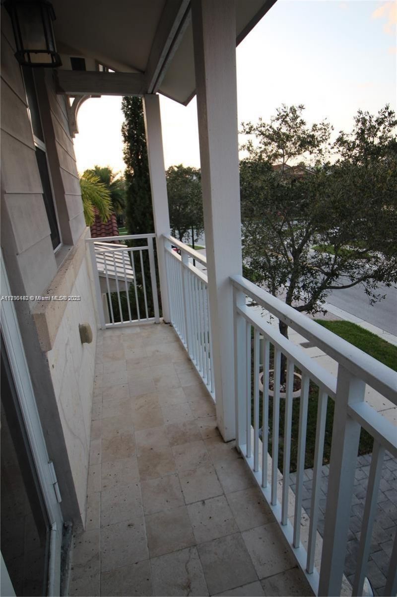 10564 NW 70th Ln, Doral, FL 33178 Photo