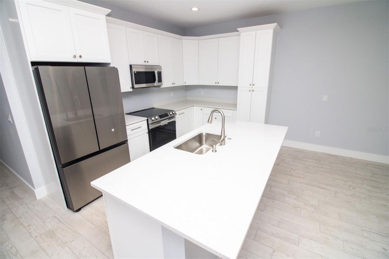 1209 Palmetto Street, New Smyrna Beach, FL 32168 Photo