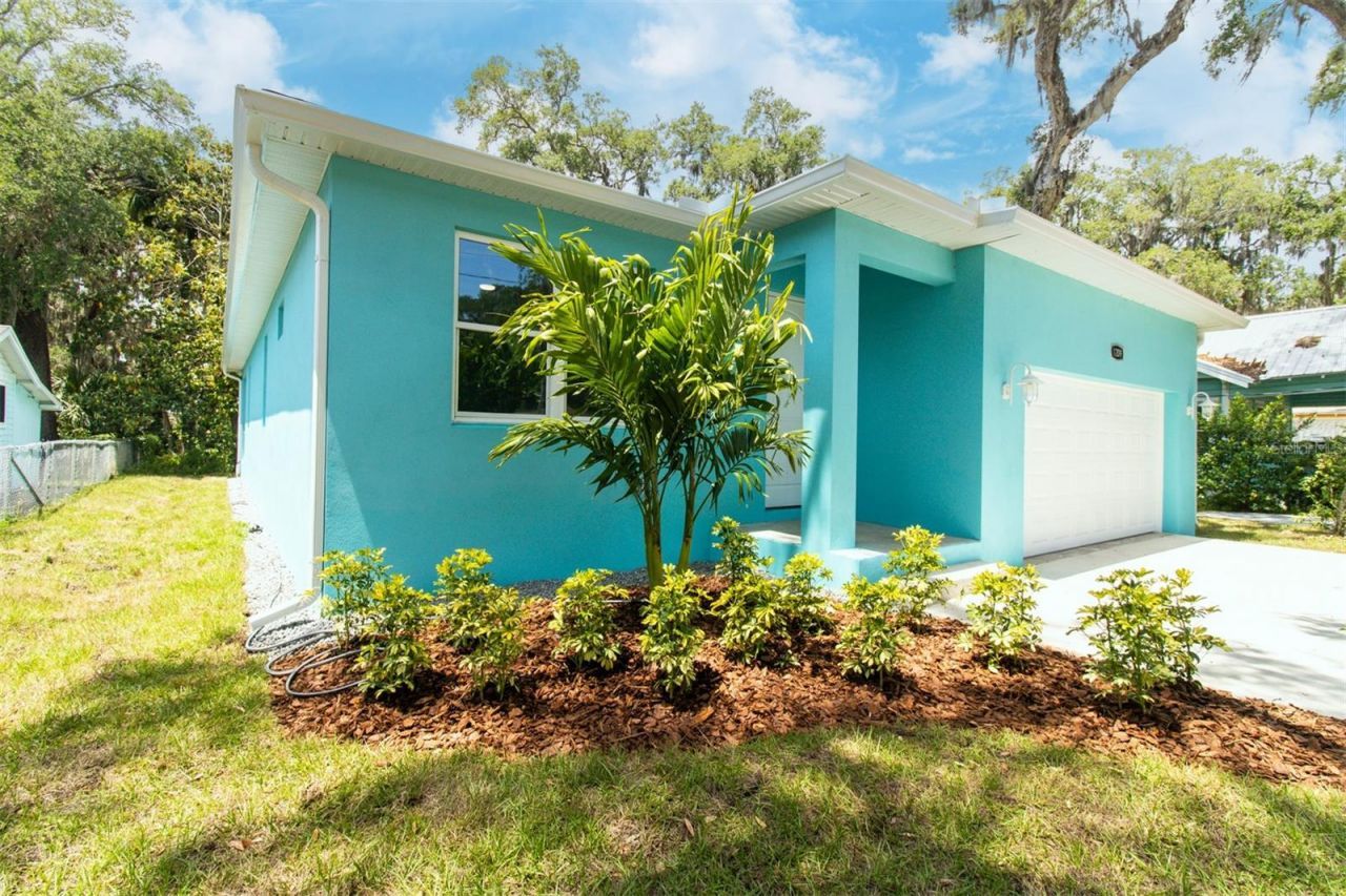 1209 Palmetto Street, New Smyrna Beach, FL 32168 Photo