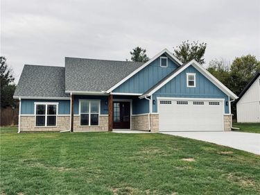 14126 Timber Court, Helena, MO 64459