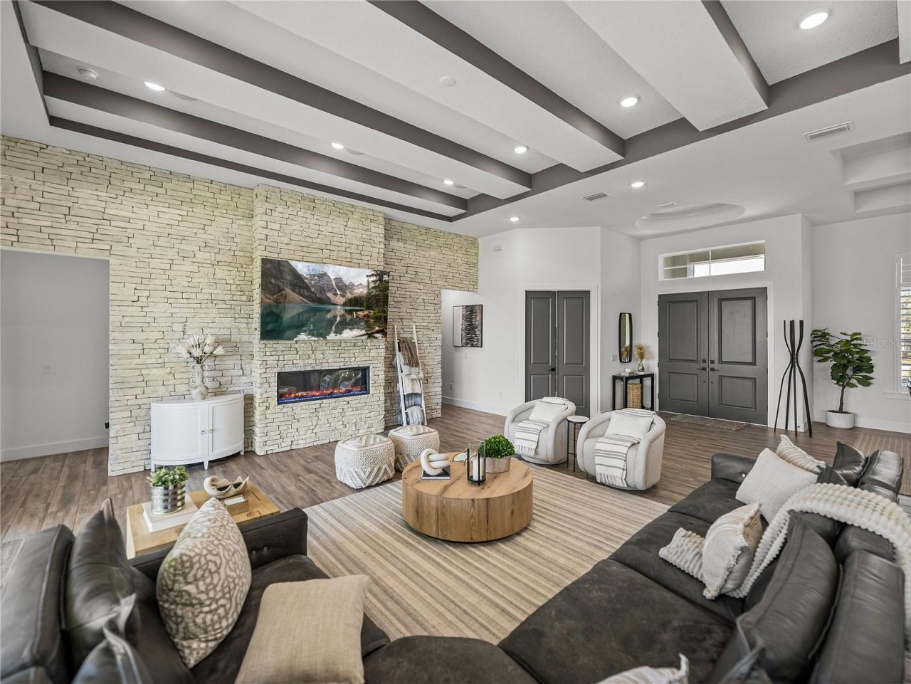 13805 Carryback Drive, Dade City, FL 33525 Photo