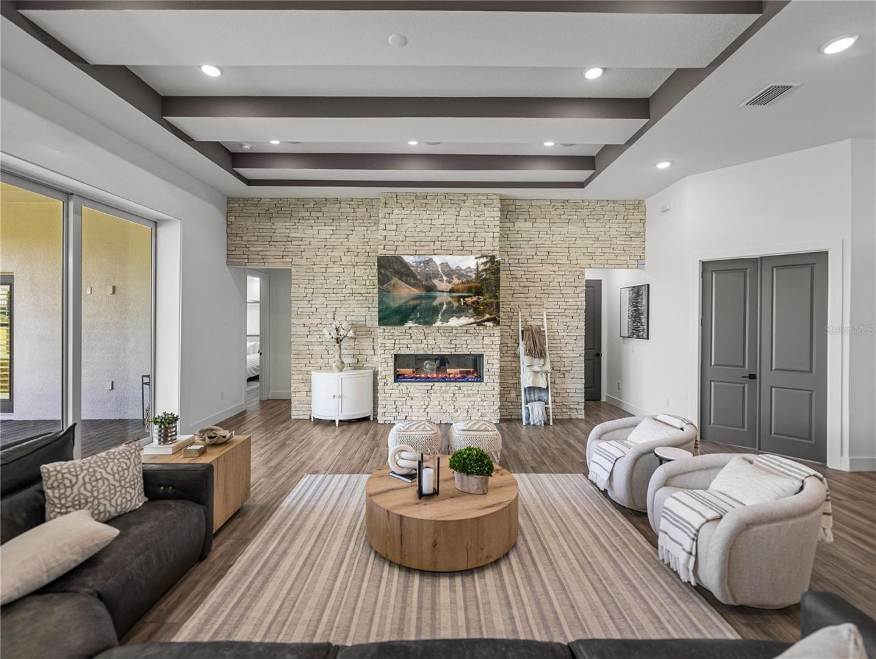 13805 Carryback Drive, Dade City, FL 33525 Photo