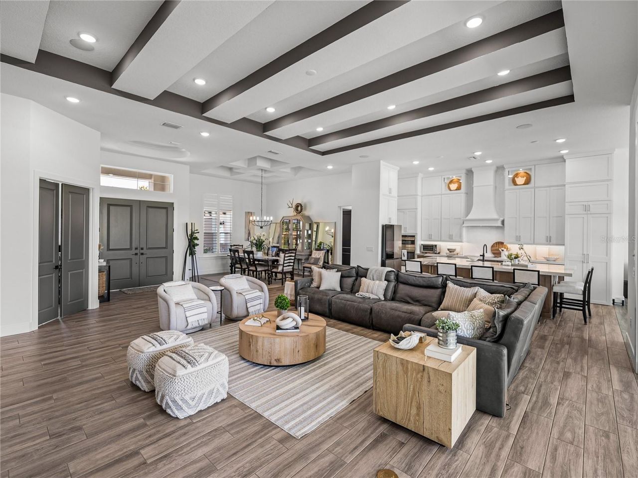 13805 Carryback Drive, Dade City, FL 33525 Photo