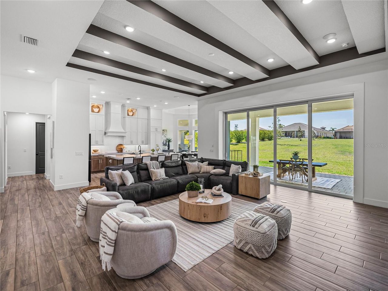 13805 Carryback Drive, Dade City, FL 33525 Photo