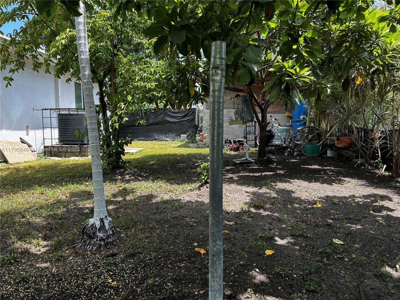 1446 NW 61st St, Miami, FL 33142 Photo