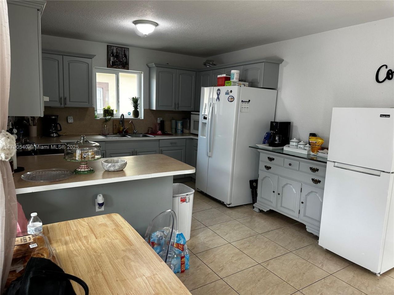 1446 NW 61st St, Miami, FL 33142 Photo