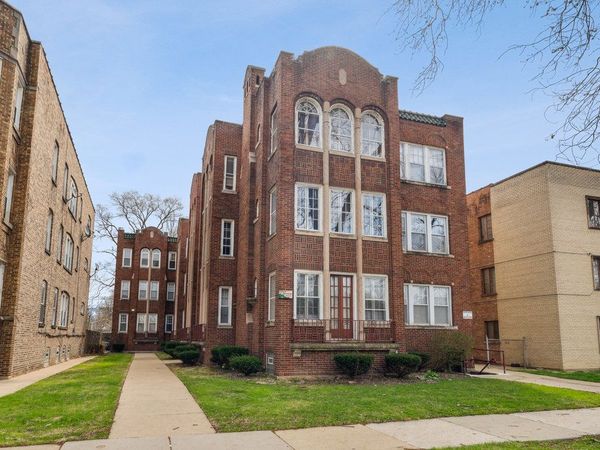 10537 S HALE Avenue, Unit 1W, Chicago, IL 60643