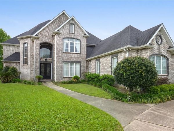 235 ENGLISH TURN Drive, New Orleans, LA 70131