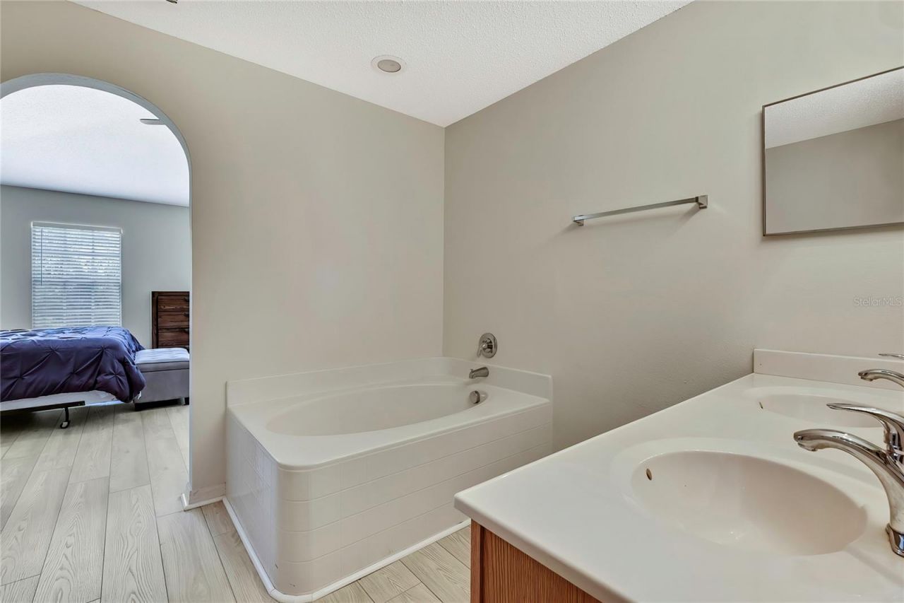 11257 Persimmon Avenue, Weeki Wachee, FL 34614 Photo