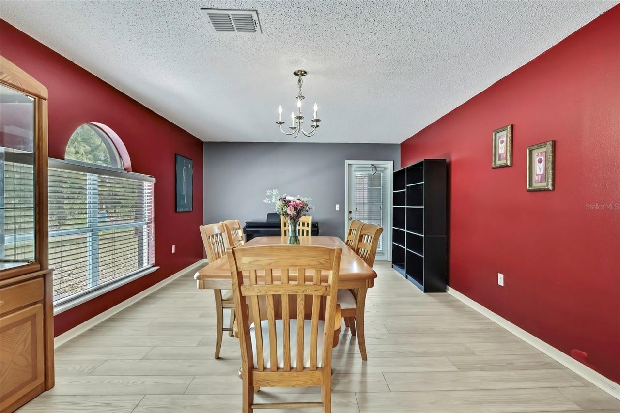 11257 Persimmon Avenue, Weeki Wachee, FL 34614 Photo