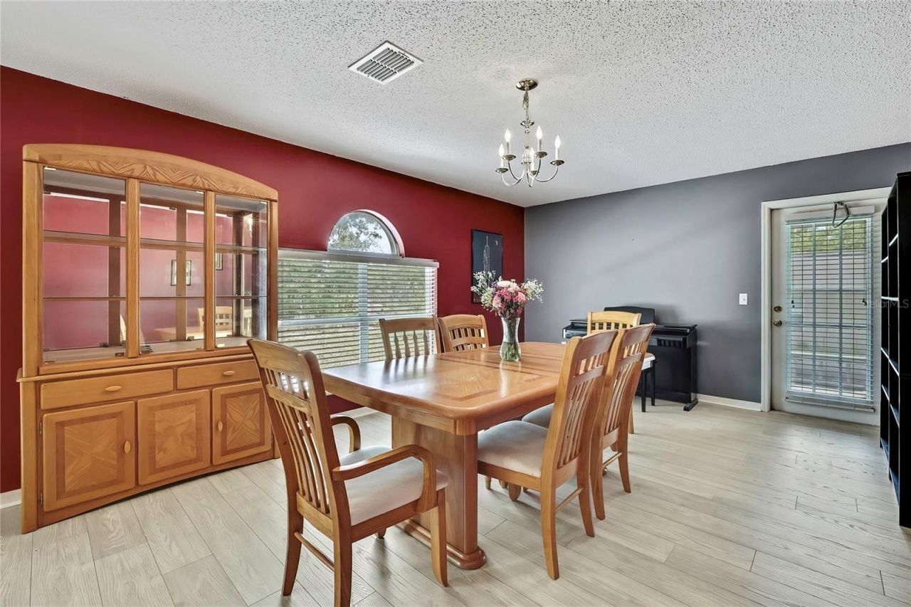 11257 Persimmon Avenue, Weeki Wachee, FL 34614 Photo