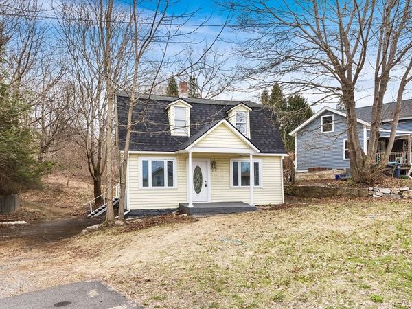 528 Walker St, Lenox, MA 01242