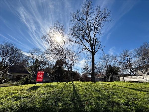 5005 Denton Drive, Dallas, TX 75235