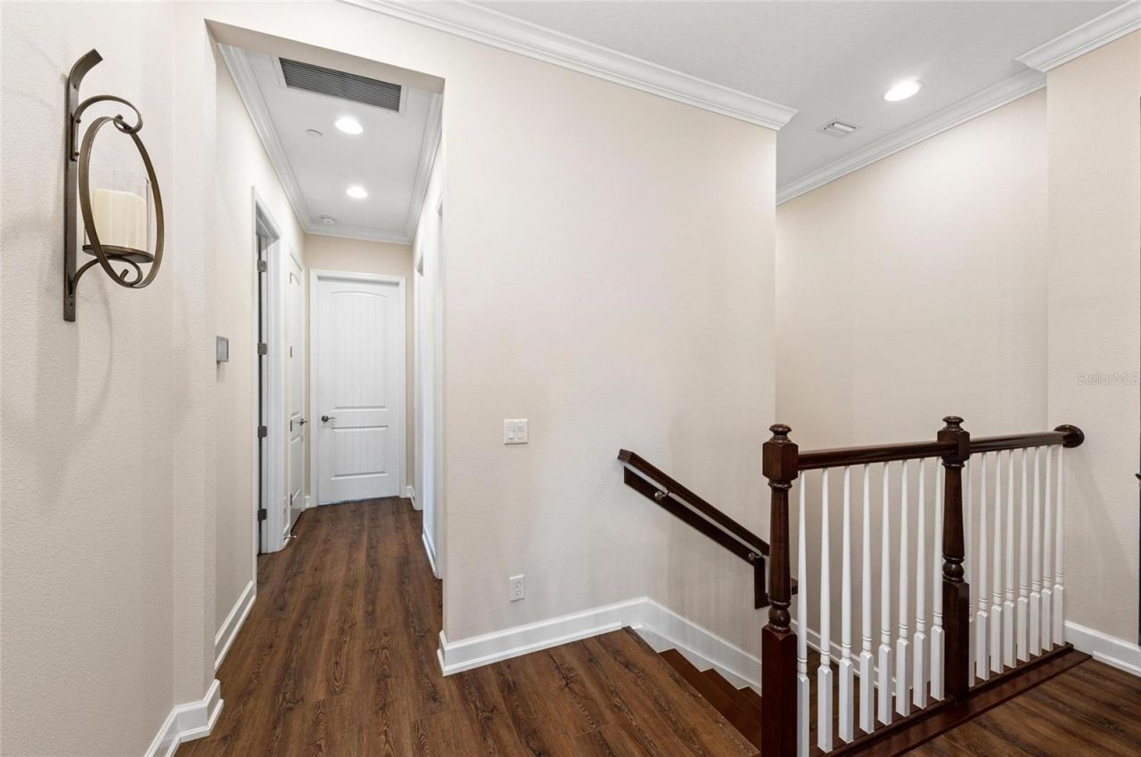 241 Sapphire Lake Drive, Unit 201, Bradenton, FL 34209 Photo