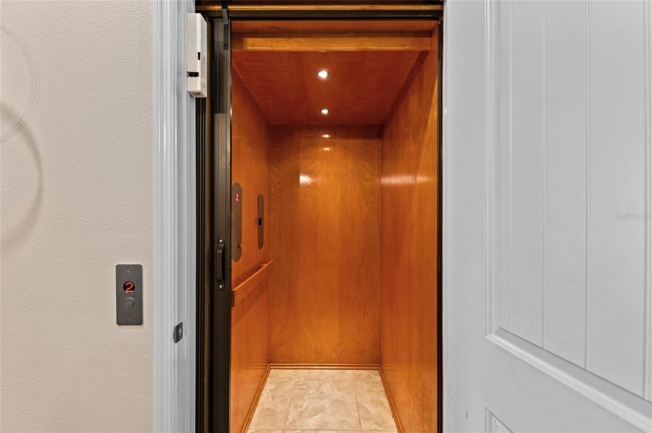 241 Sapphire Lake Drive, Unit 201, Bradenton, FL 34209 Photo