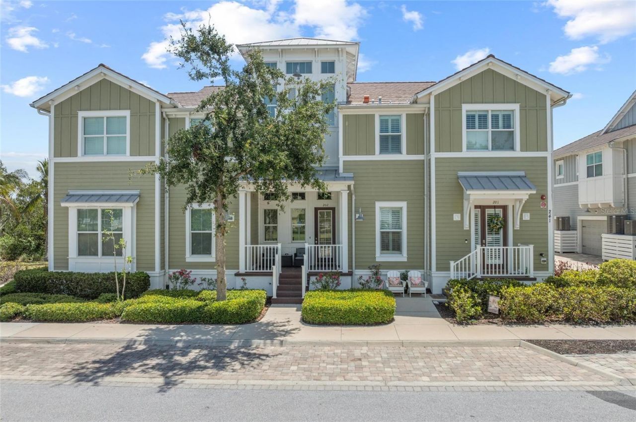 241 Sapphire Lake Drive, Unit 201, Bradenton, FL 34209 Photo