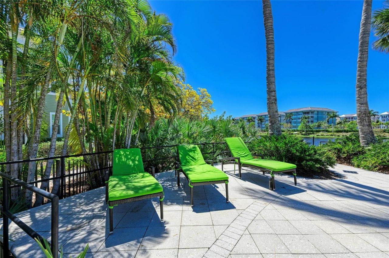 241 Sapphire Lake Drive, Unit 201, Bradenton, FL 34209 Photo