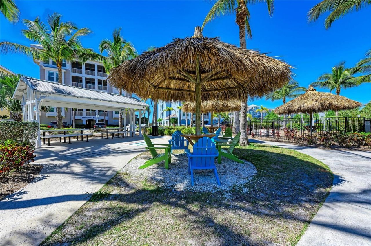 241 Sapphire Lake Drive, Unit 201, Bradenton, FL 34209 Photo