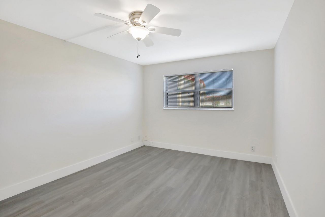 2750 Sunrise Lakes Drive W, Unit 108, Sunrise, FL 33322 Photo