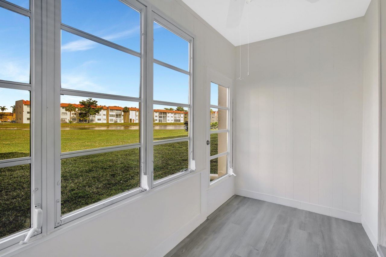 2750 Sunrise Lakes Drive W, Unit 108, Sunrise, FL 33322 Photo