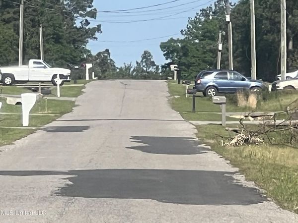 19719 Brighton Drive, Saucier, MS 39574