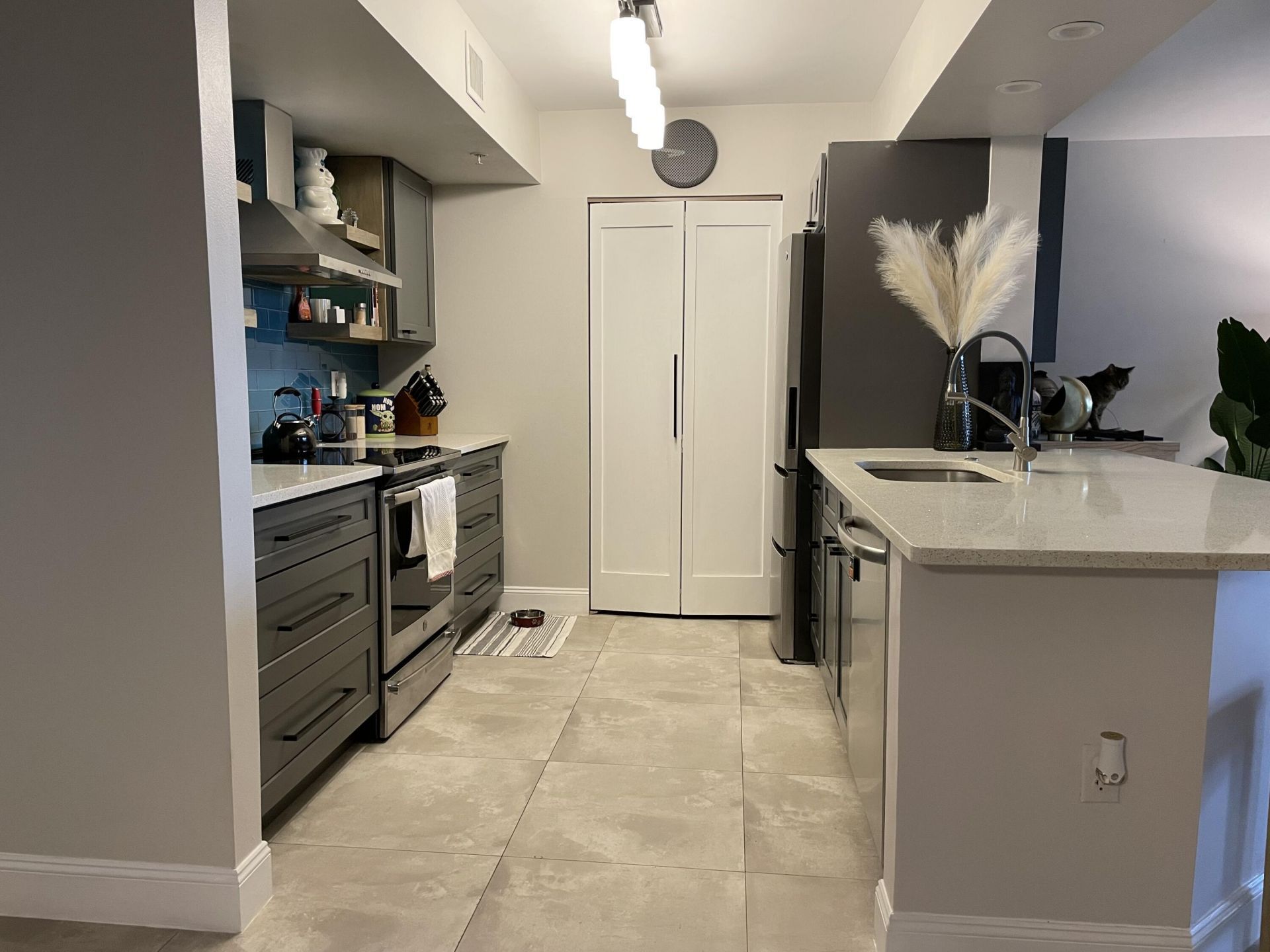 1200 Scotia Drive, Unit 305, Hypoluxo, FL 33462 Photo