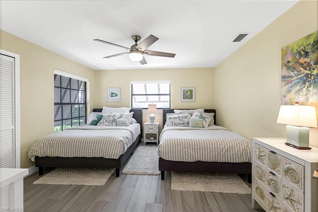 937 SW 54th Ln, Cape Coral, FL 33914 Photo