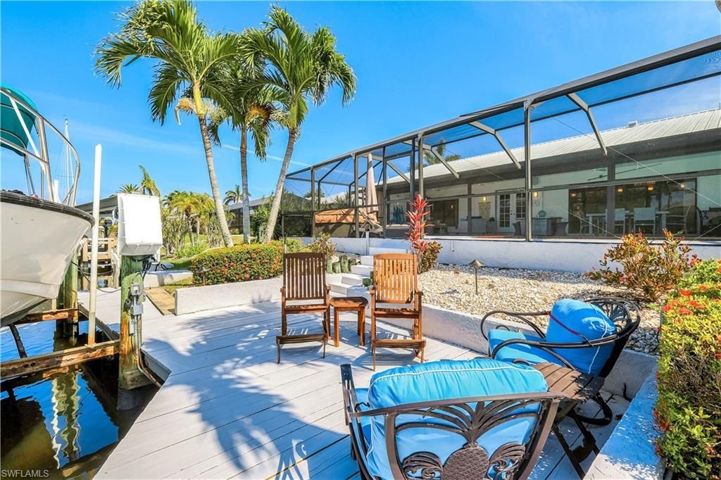 937 SW 54th Ln, Cape Coral, FL 33914 Photo